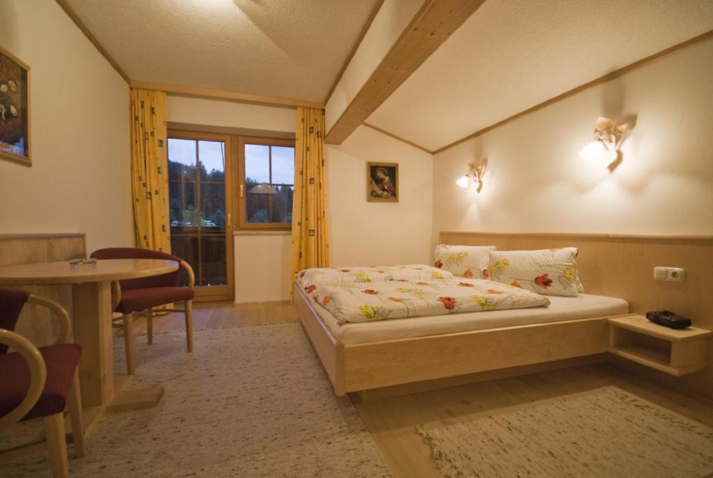 Pension Fuchs Brixen im Thale Habitación foto